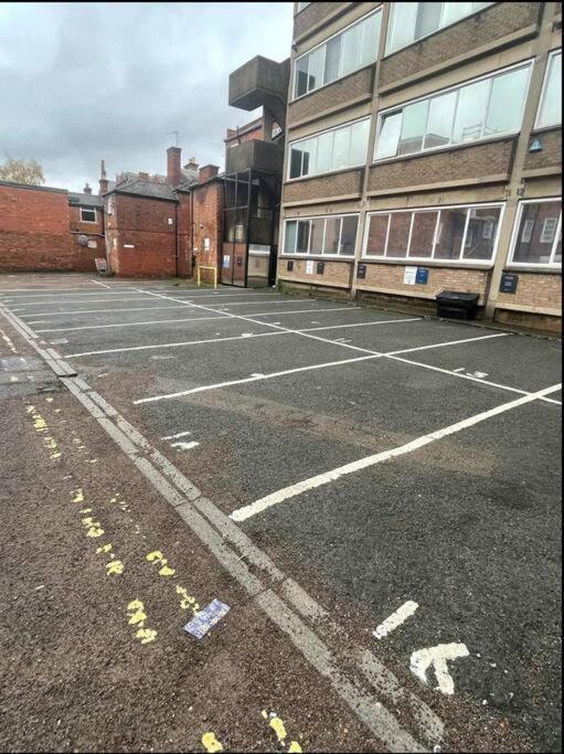Leicester Spacious Flat With Free Parking Exterior photo
